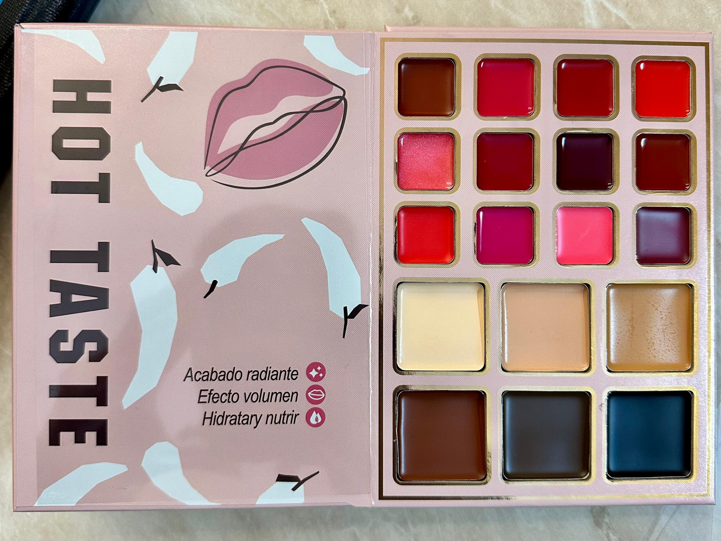 5-in-1 Makeup Book Palette IGOODGO